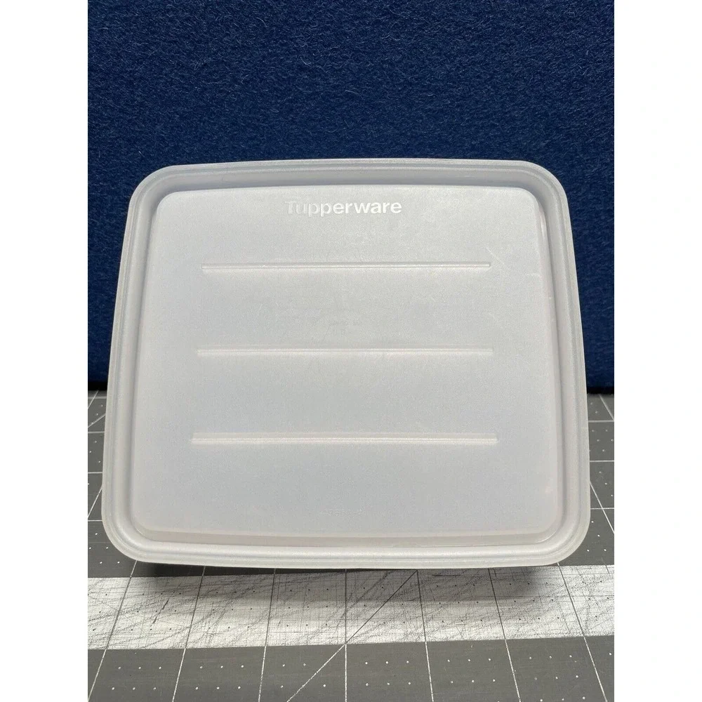 Tupperware Hot Dog Keeper Container Stacking Blue